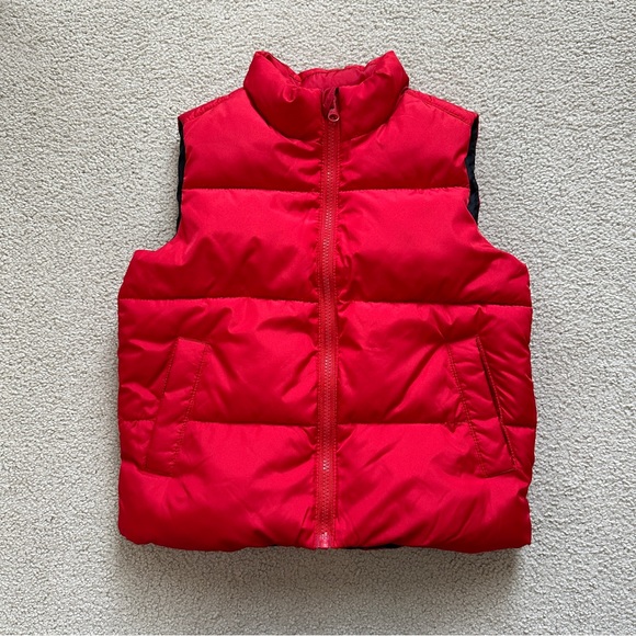 Like New Old Navy Puffer Vest - Red - Size XS (5) - Picture 2 of 5